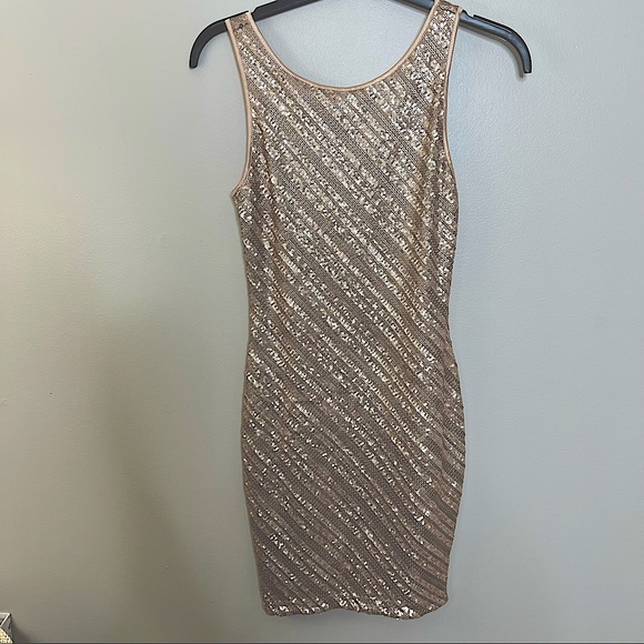 Tart Barbie Dress-gold/champagne sequin dress-xsmall, cocktail, wedding, formal - Picture 4 of 8
